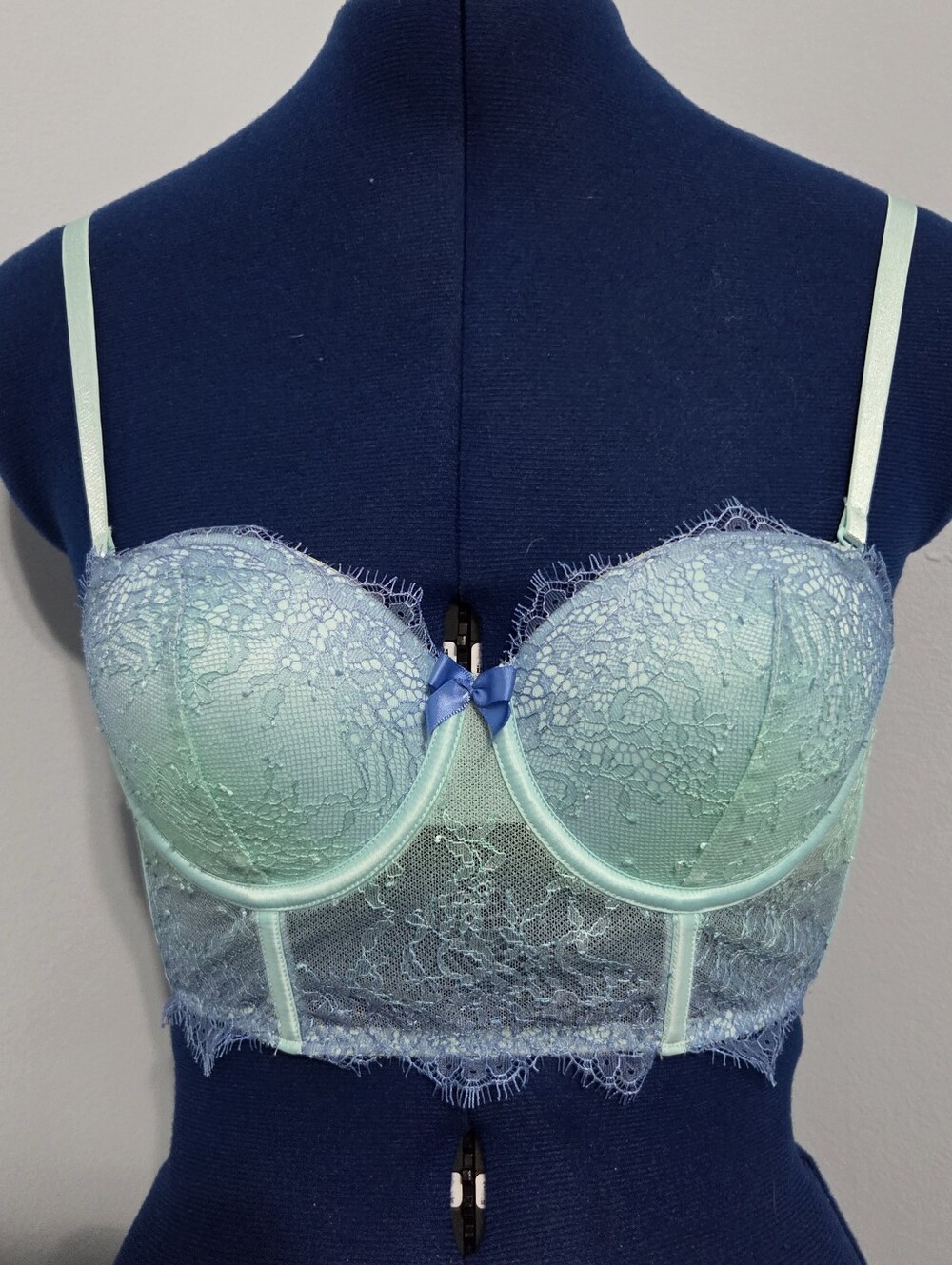Blue Ombre Lace Mermaid Bra Size 32B